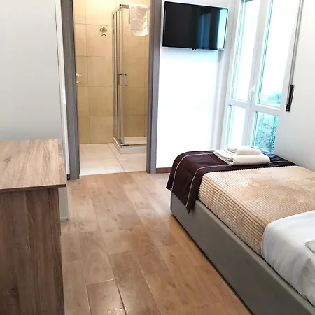 Fiera Konukevi 3*
