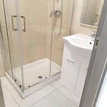 Fiera בית הארחה 3*